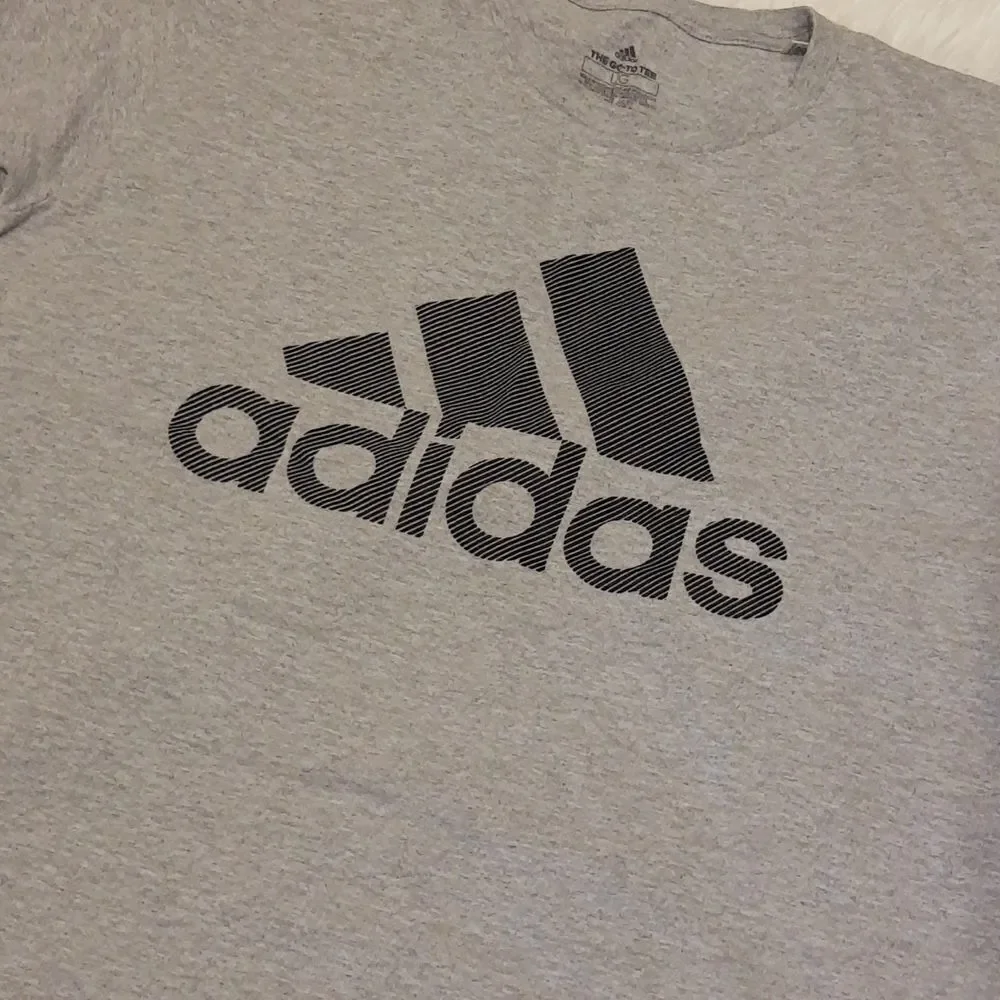 ADIDAS The Go To Tee Gray Size Large Mens